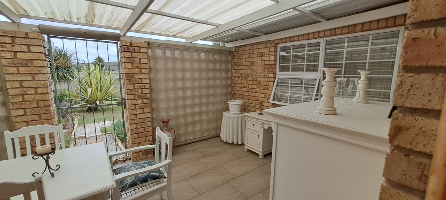  Bedroom Property for Sale in Windsor Park Eastern Cape